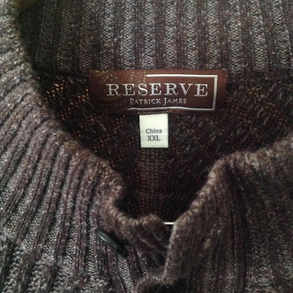 Sweater - Picture 3 of 5